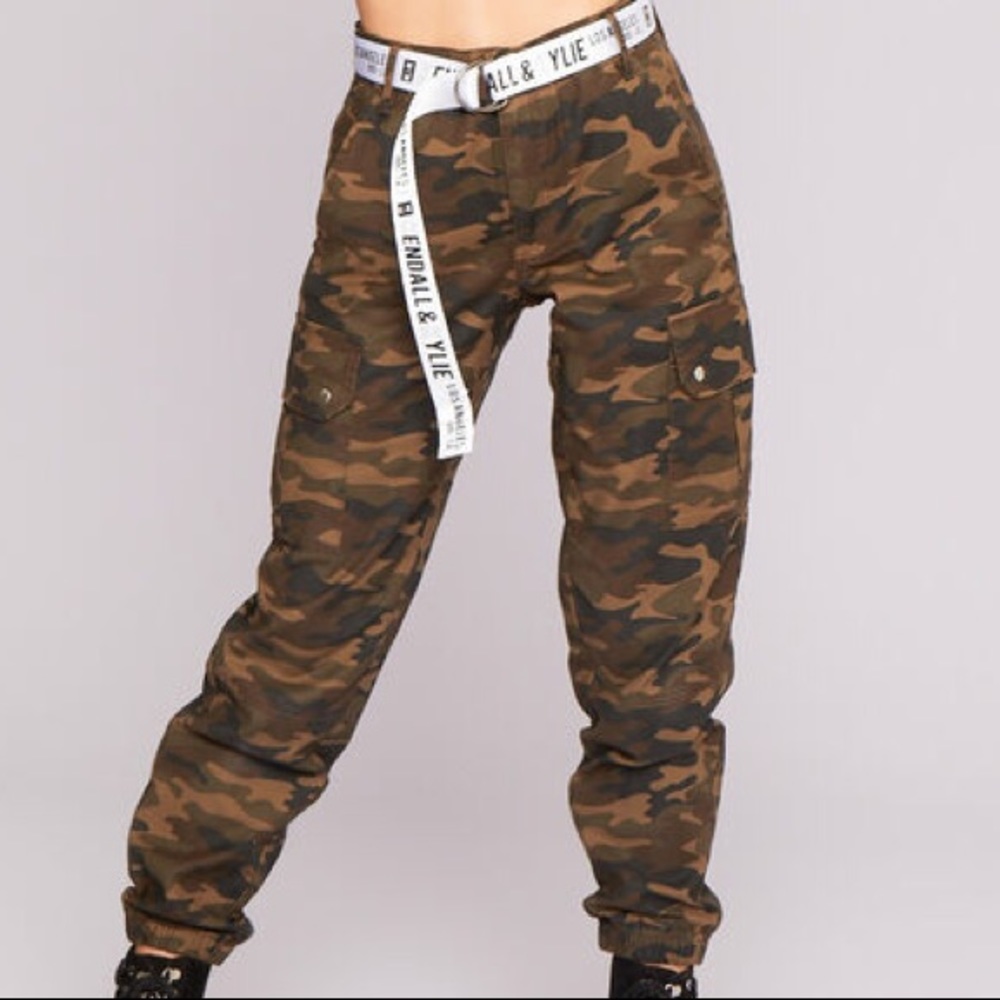 Kendall & Kylie High Rise Camo Cargo Pants (Ardene)
